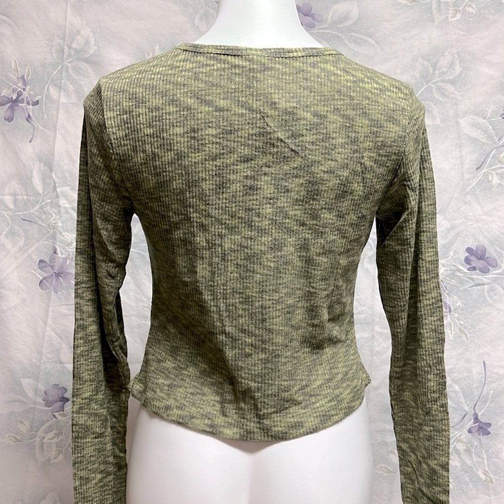 NWT Ribbed Open-Front Top - Picture 2 of 4